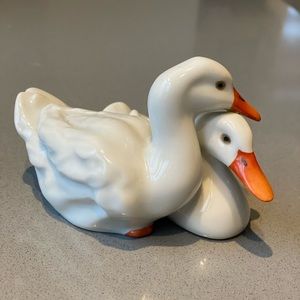 Herend made in Hungary pair of white ducks